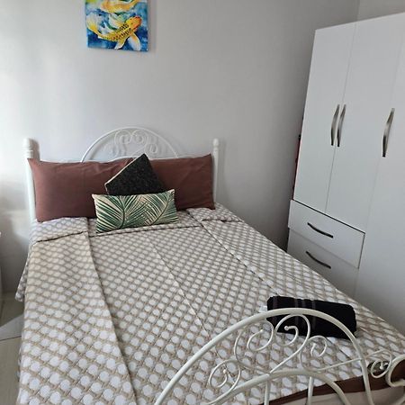 Modern And Cosy Condo: Westwood Apartments Flic en Flac Экстерьер фото